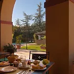 Agroturismo Podere Violino *